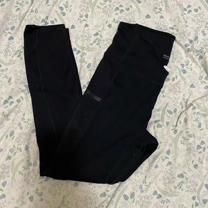 Fabletics Motion 365. Never worn.